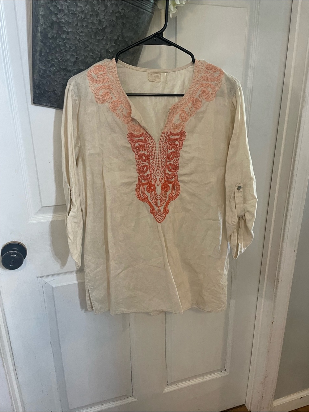 Cream Tunic Top with Coral Embroidered V-Neck Symple NYC 100% Linen Large